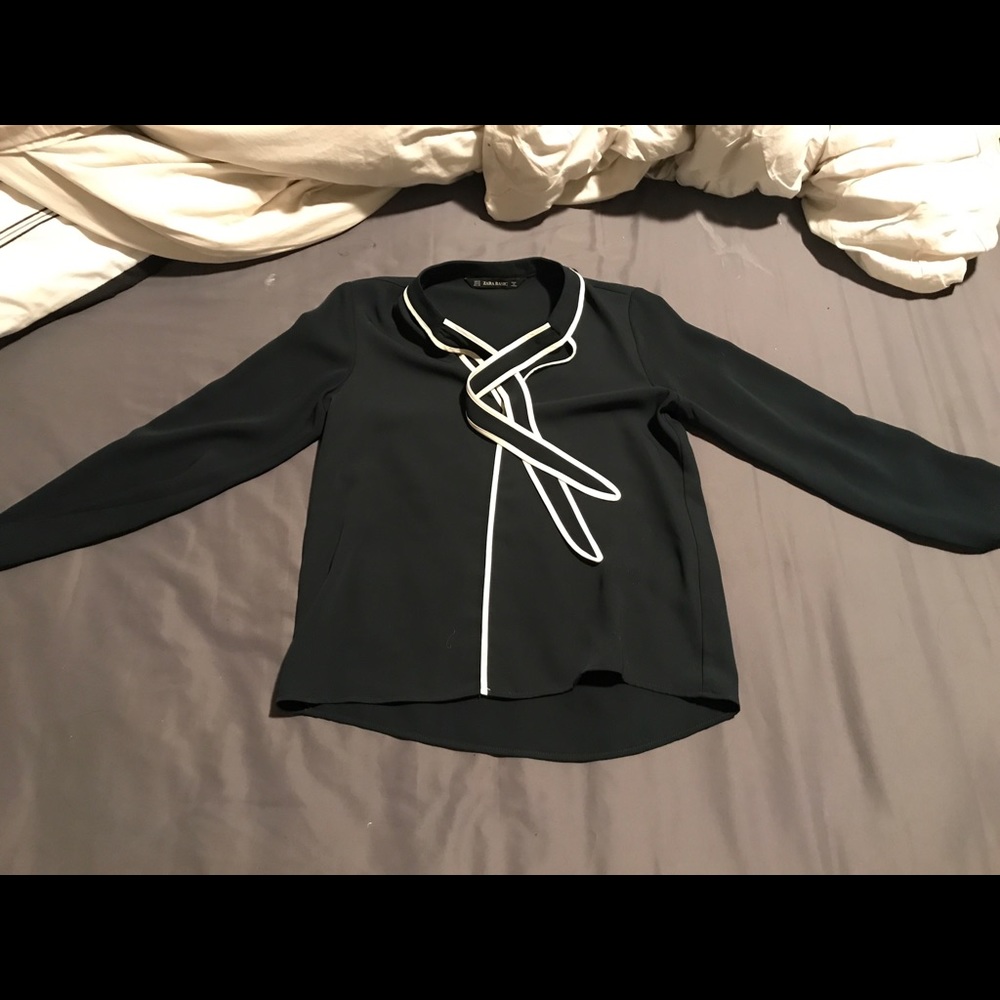 SOLD Zara Blouse With Tie Neck!